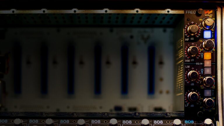 FREQ by Wolff Audio